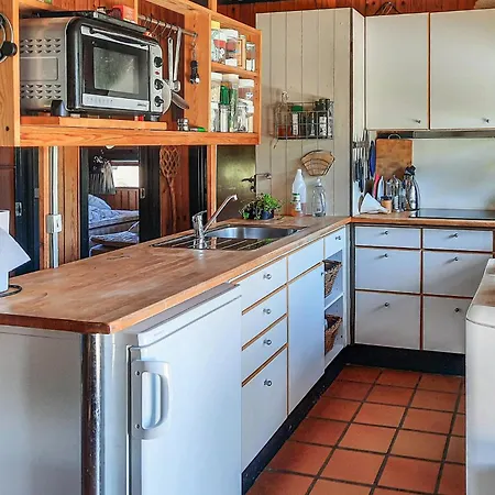Stunning In With Kitchen